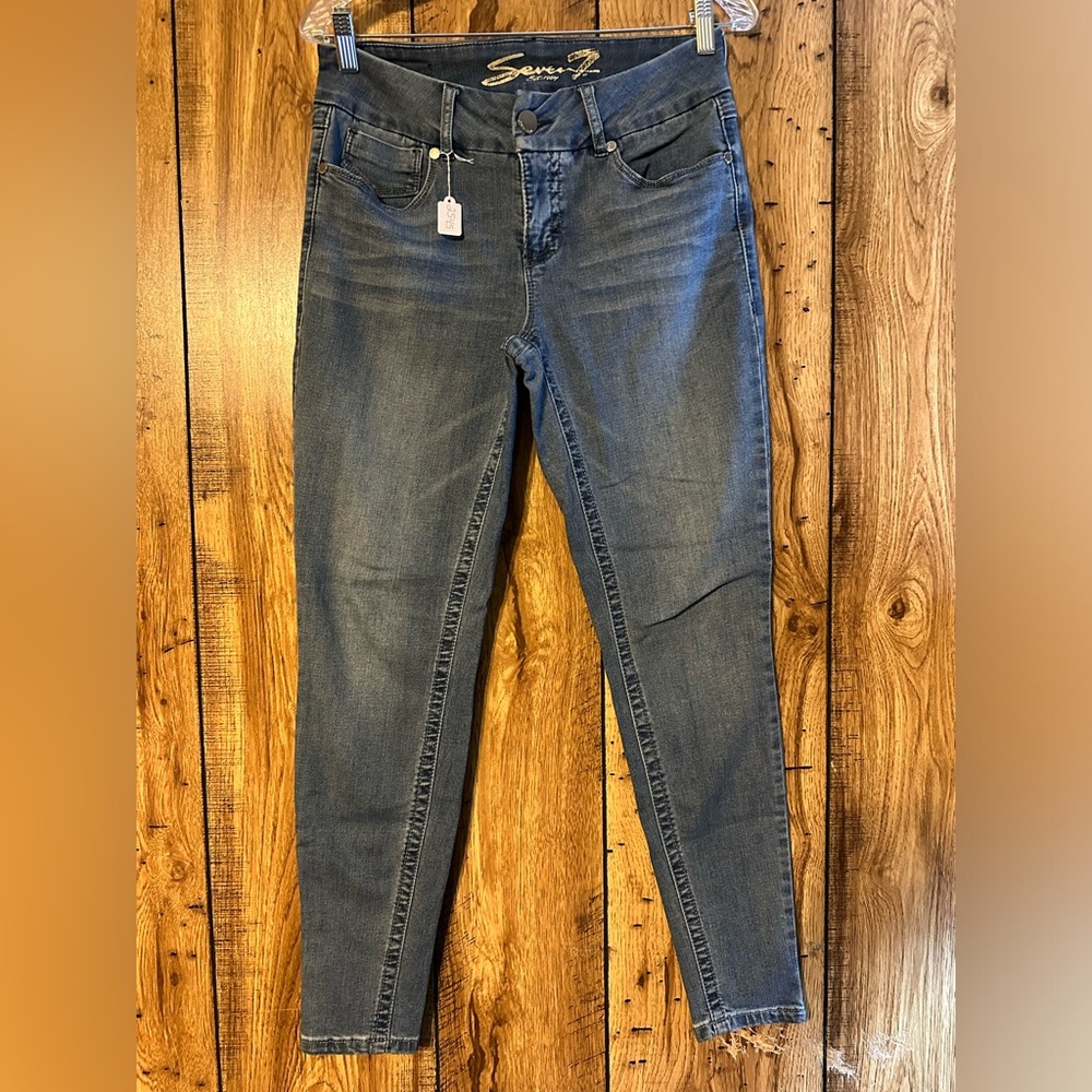 GUC Seven 7 denim jeans. Size 8 women’s.